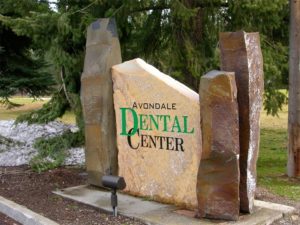 Avondale Dental Sign
